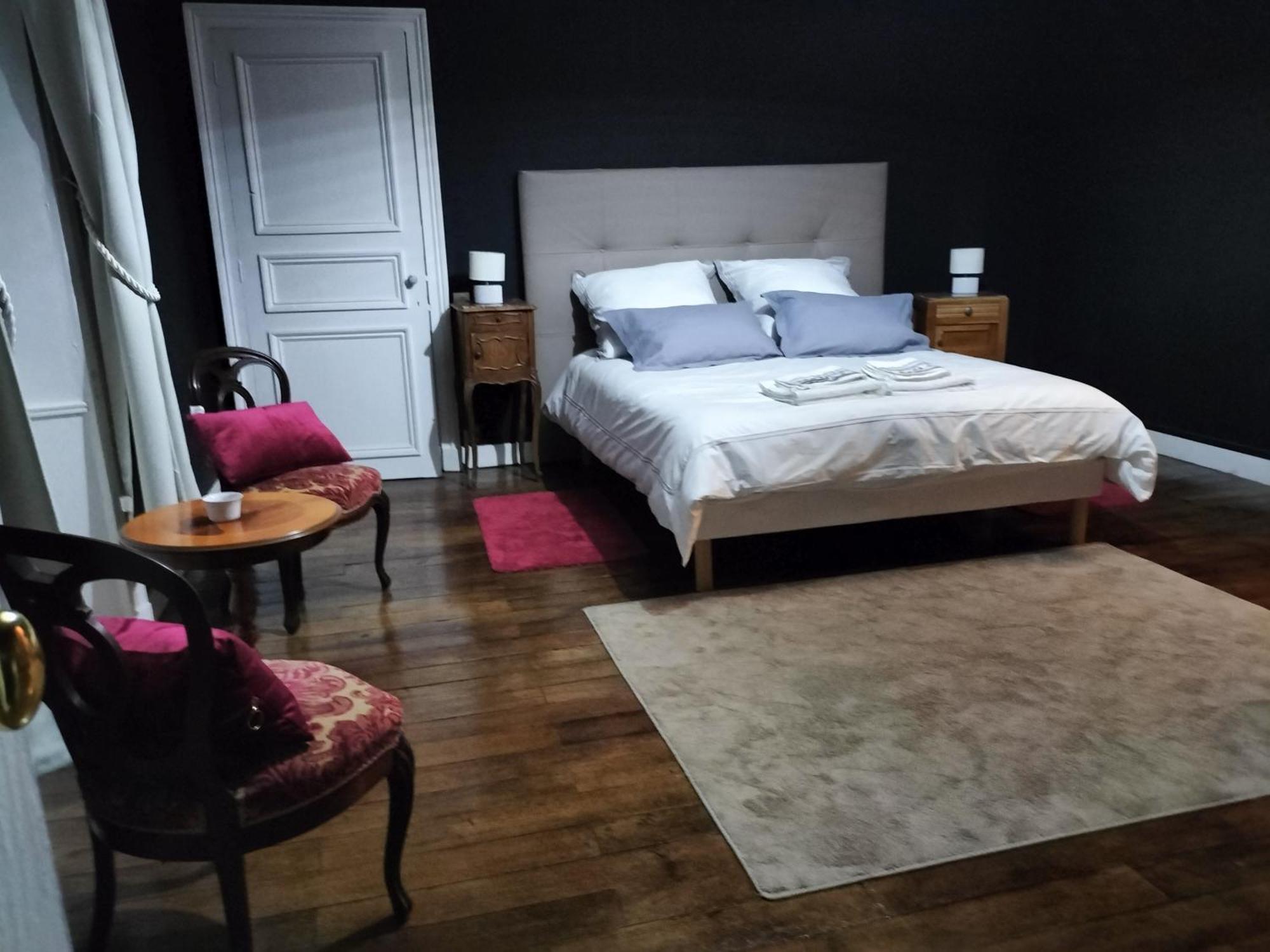 Chateau Le Puybelliard Bed & Breakfast ชองตงเน ภายนอก รูปภาพ